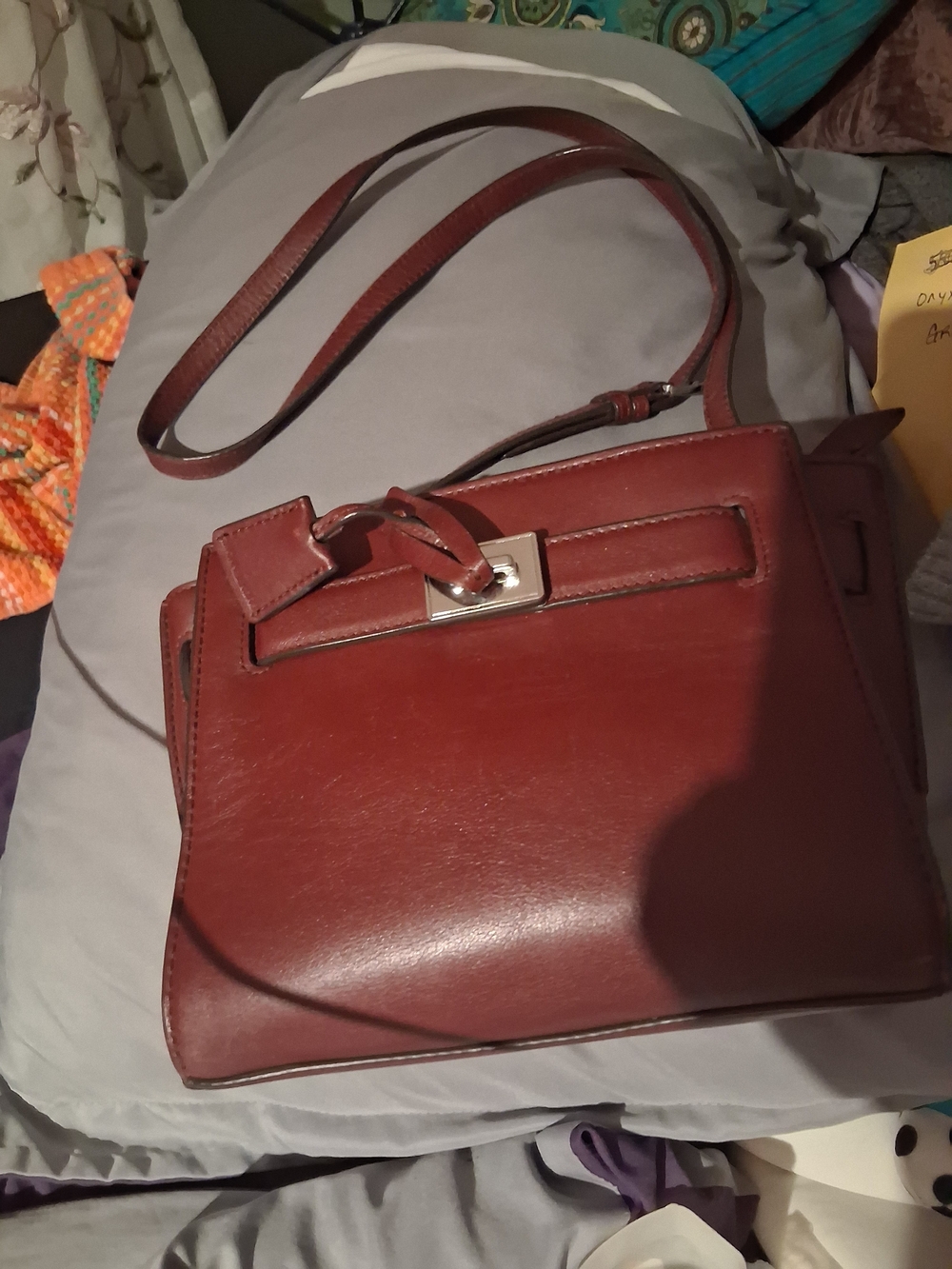 Leather Crossbody Bag in Brown -
